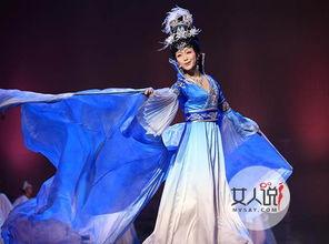 娱乐吃瓜酱李玉刚,娱乐吃瓜酱的跨界传奇