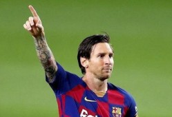 巴拉圭爆料梅西视频,梅西训练场内惊险瞬间