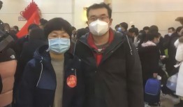 退休医生爆料视频播放,视频播放背后的惊人真相
